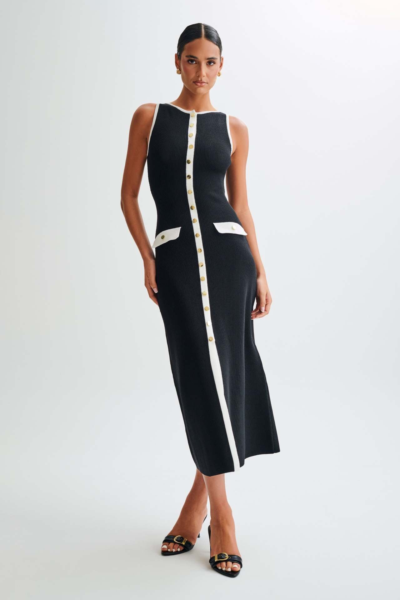 Women's Elegant Knit Midi Dress with Gold Buttons