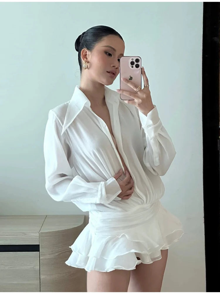 Women's Elegant Pleated Mini Dress with Long Mesh Sleeves