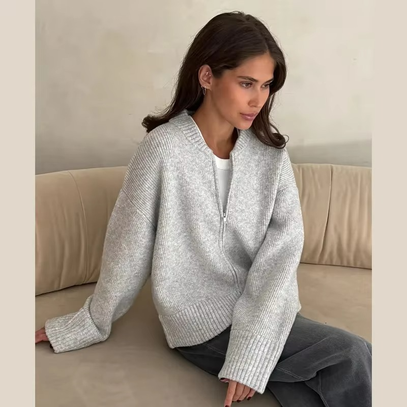 Women's Zipped Knit Cardigan for All Seasons